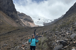 Mountain Sentinels Fellow Kelly Caichihua Castro and cinematographer Brandon Luciano Loli pose on the hike up to the Urushraju glacier. Photo credit: Rowena Davis